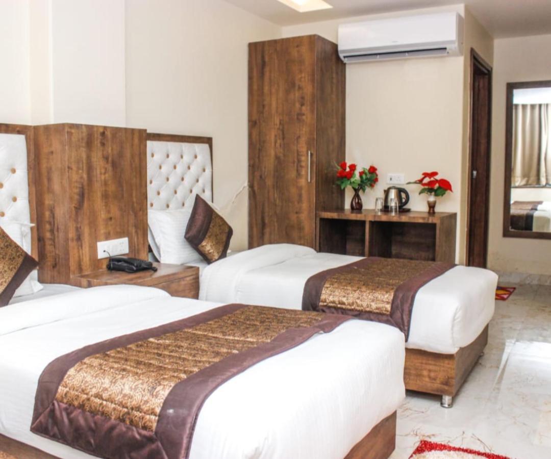 Mayda Inn- A Boutique Hotel Нью-Делі Екстер'єр фото
