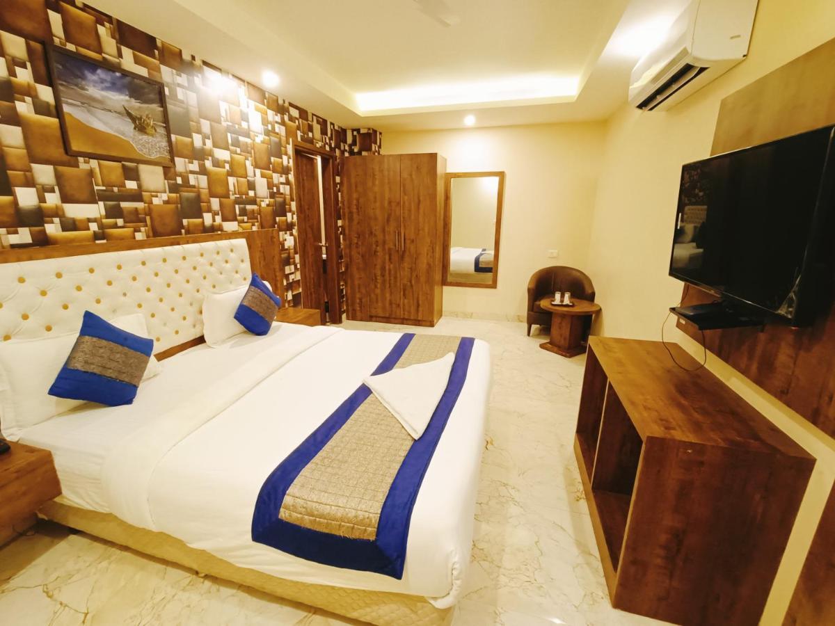 Mayda Inn- A Boutique Hotel Нью-Делі Екстер'єр фото