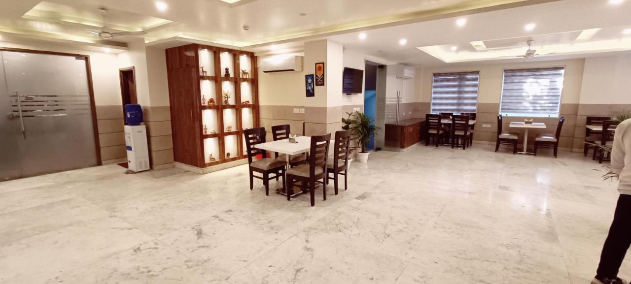 Mayda Inn- A Boutique Hotel Нью-Делі Екстер'єр фото
