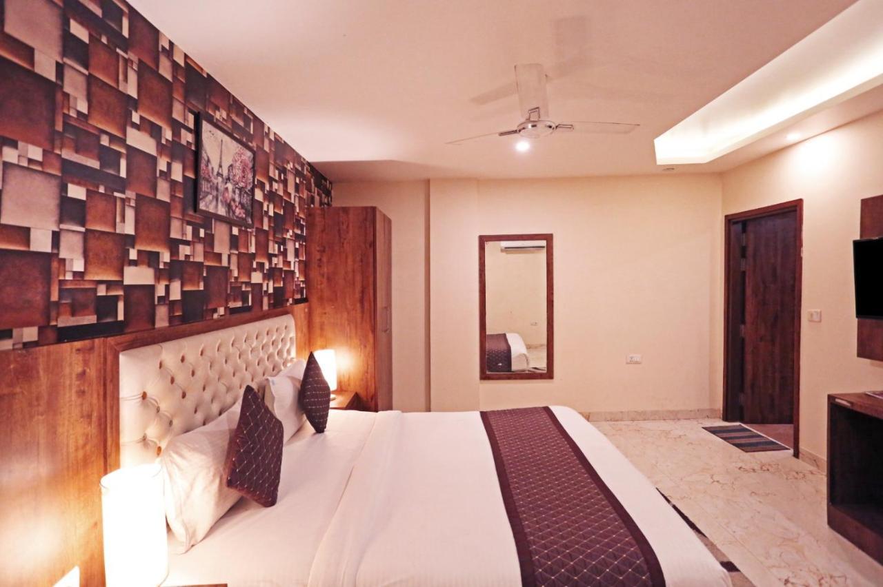 Mayda Inn- A Boutique Hotel Нью-Делі Екстер'єр фото